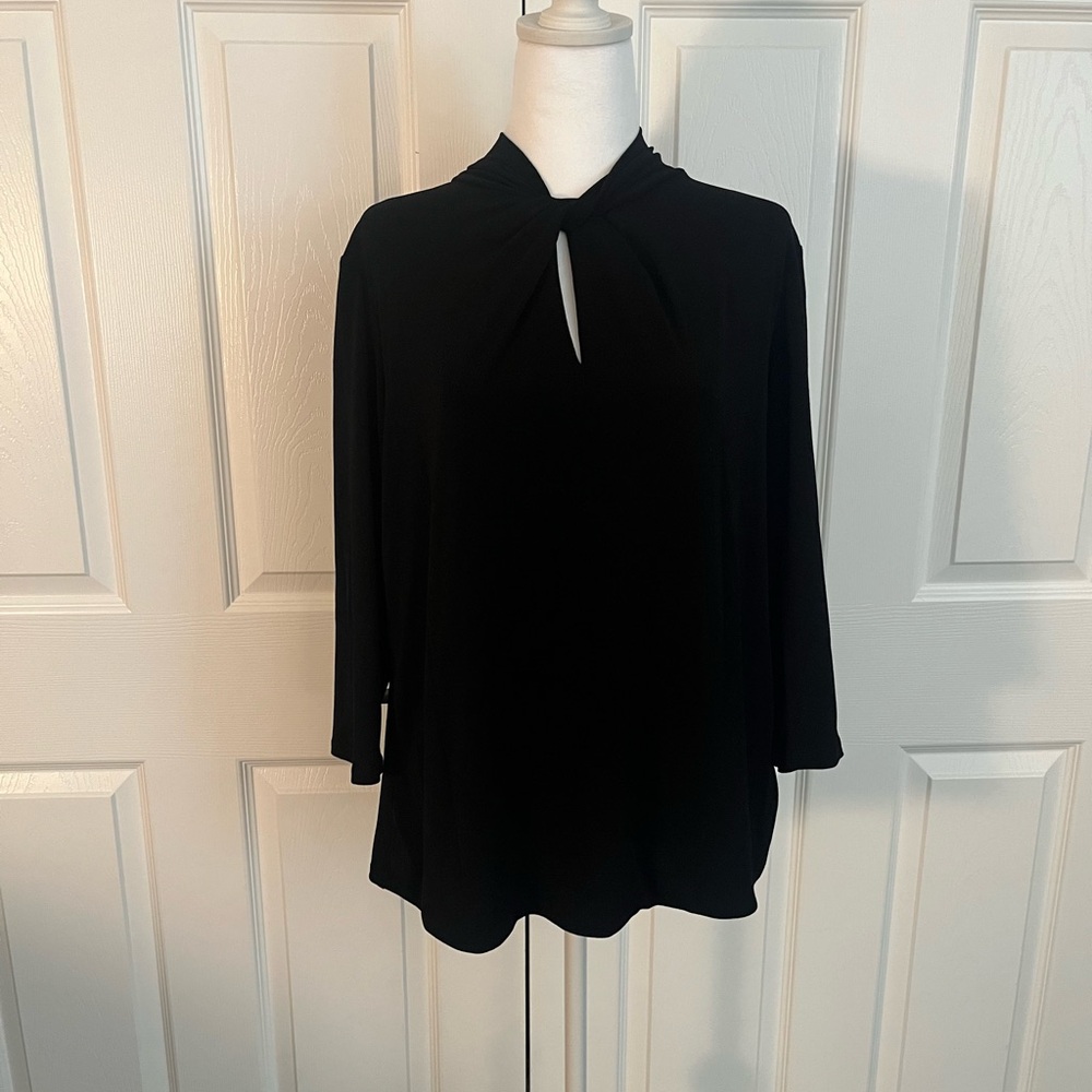 Anne Klein Black Keyhole Blouse